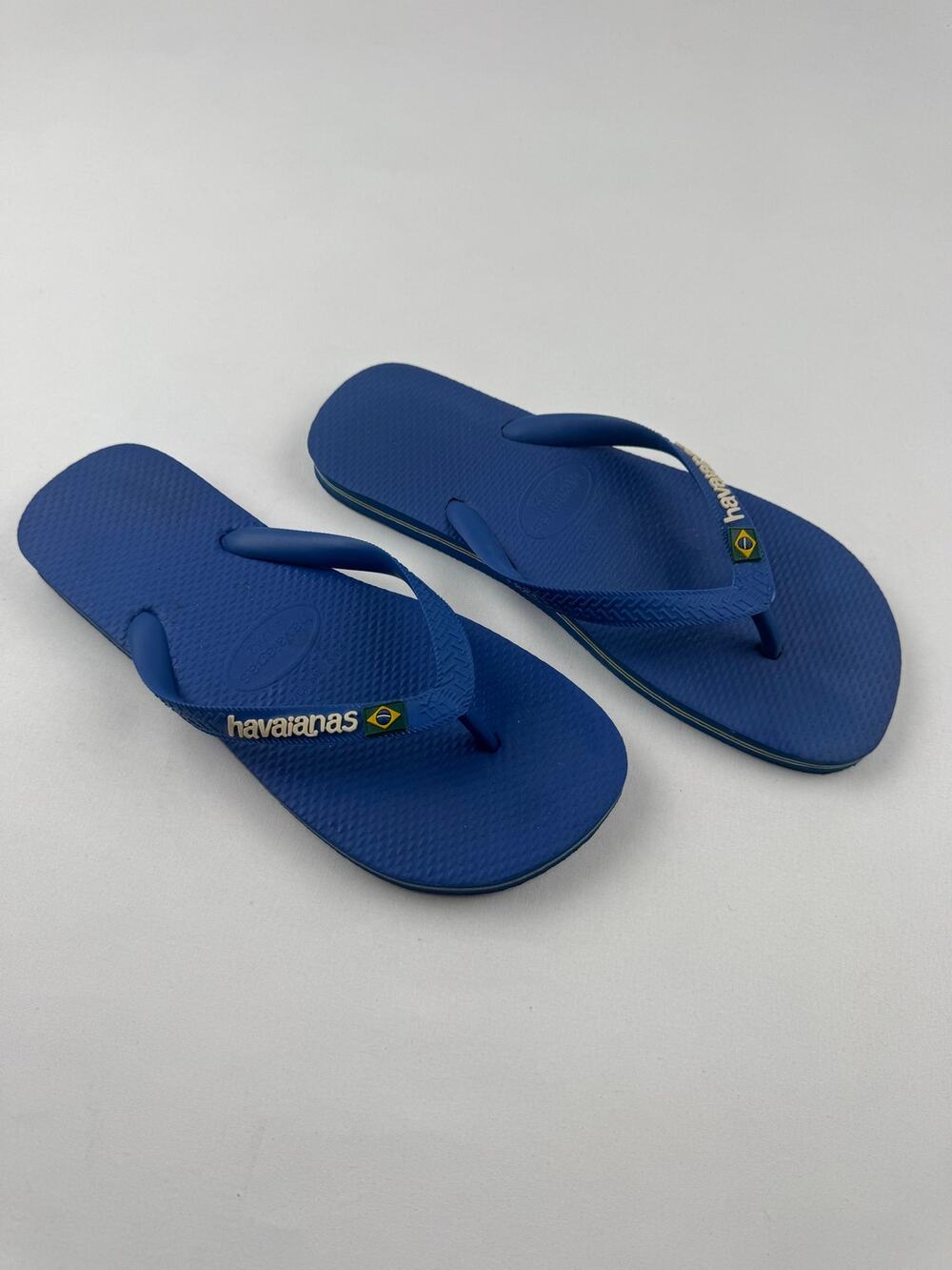 Havaianas Brasil Flip Flops Men’s Size 9 Blue Brazil Flag Thong Sandals